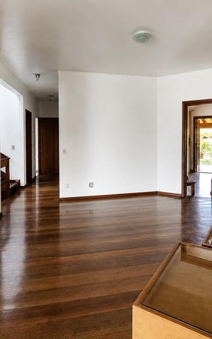 Casa para alugar com 310m², 4 quartos e 3 vagasSala