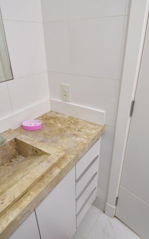 Casa à venda com 250m², 4 quartos e 4 vagasBanheiro Suíte