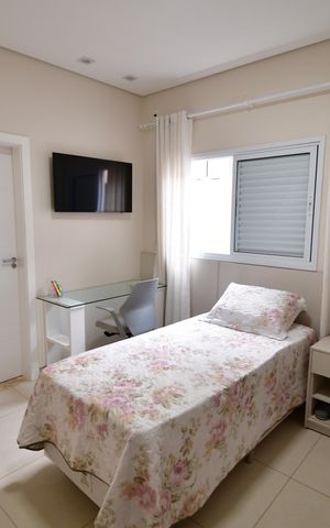 Casa à venda com 250m², 4 quartos e 4 vagasQuarto 3 - Suíte