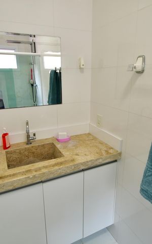 Casa à venda com 250m², 4 quartos e 4 vagasBanheiro Suíte