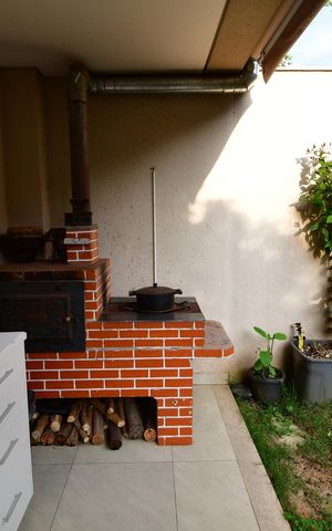 Casa à venda com 250m², 4 quartos e 4 vagasVaranda gourmet