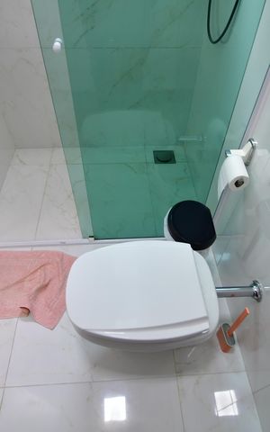 Casa à venda com 250m², 4 quartos e 4 vagasBanheiro Suíte
