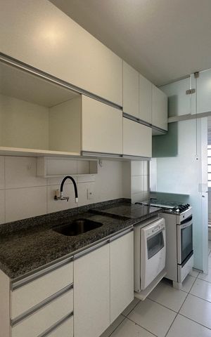 Apartamento à venda com 67m², 3 quartos e 2 vagas Apartamento à venda com 67m², 3 quartos e 2 vagasCozinha