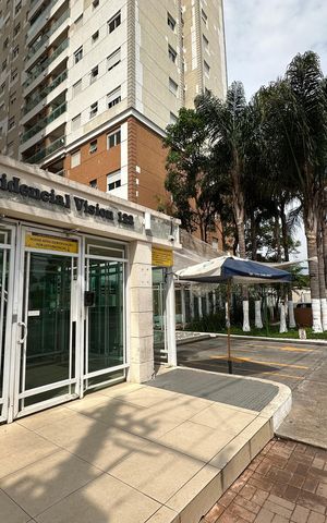 Apartamento à venda com 67m², 3 quartos e 2 vagas Apartamento à venda com 67m², 3 quartos e 2 vagasFachada e portaria