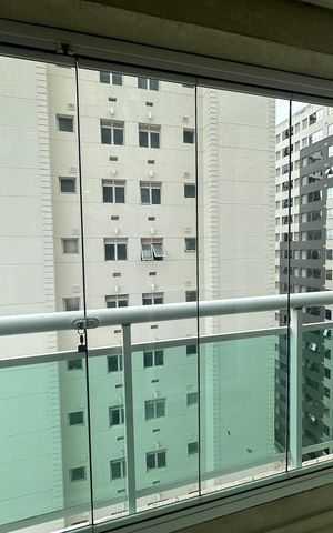 Apartamento à venda com 67m², 3 quartos e 2 vagas Apartamento à venda com 67m², 3 quartos e 2 vagasVaranda da Sala