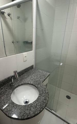 Apartamento à venda com 67m², 3 quartos e 2 vagas Apartamento à venda com 67m², 3 quartos e 2 vagasBanheiro Social
