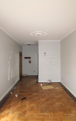 Apartamento para alugar com 83m², 2 quartos e 1 vagaSala