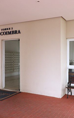 Apartamento para alugar com 67m², 3 quartos e 1 vagaÁrea comum - Entrada do prédio 