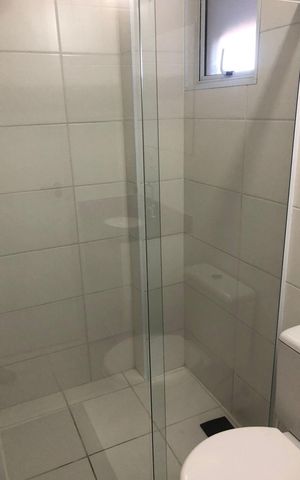 Apartamento para alugar com 60m², 2 quartos e 2 vagas Apartamento para alugar com 60m², 2 quartos e 2 vagasBanheiro