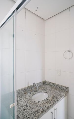 Apartamento para alugar com 73m², 3 quartos e 2 vagasBanheiro da suíte