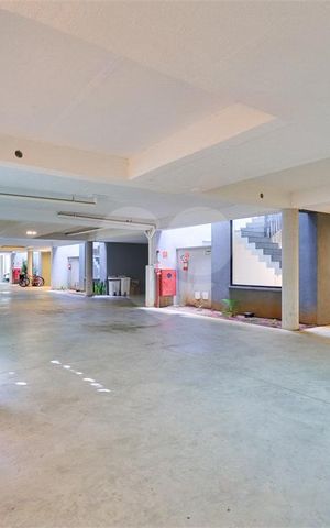 Casa de condomínio à venda com 401m², 4 quartos e 4 vagas