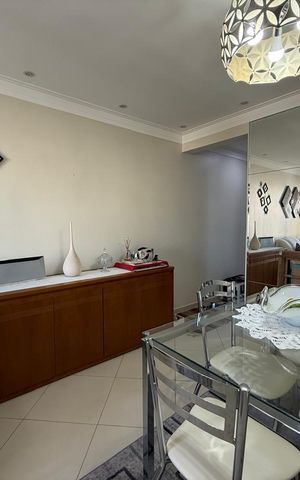 Apartamento à venda com 58m², 2 quartos e 2 vagas Apartamento à venda com 58m², 2 quartos e 2 vagasSala de Jantar