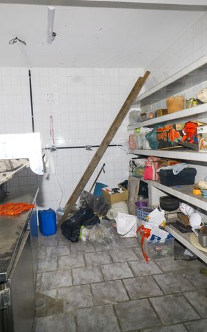 Casa para alugar com 560m², 3 quartos e 5 vagas Casa para alugar com 560m², 3 quartos e 5 vagasEdícula