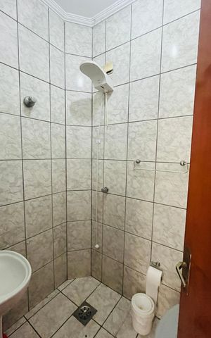 Casa à venda com 249m², 5 quartos e 2 vagas