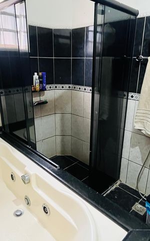 Casa à venda com 249m², 5 quartos e 2 vagas