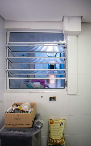 Casa à venda com 170m², 4 quartos e 2 vagasÁrea de Serviço Casa 2