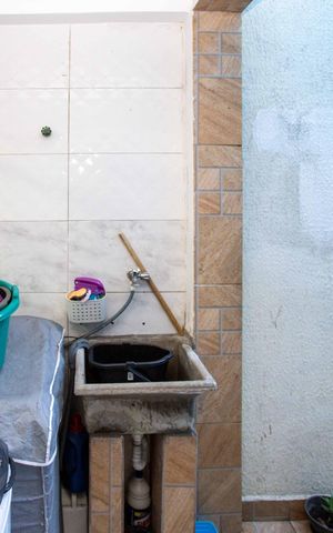 Casa à venda com 170m², 4 quartos e 2 vagasÁrea de Serviço Casa 1