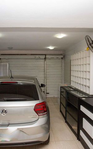 Casa à venda com 170m², 4 quartos e 2 vagasGaragem