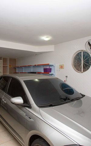 Casa à venda com 170m², 4 quartos e 2 vagasGaragem