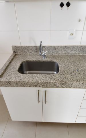 Apartamento à venda com 58m², 2 quartos e 2 vagasCozinha