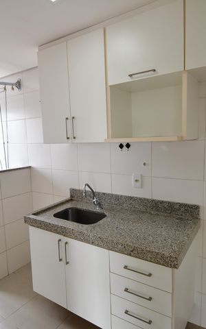 Apartamento à venda com 58m², 2 quartos e 2 vagasCozinha