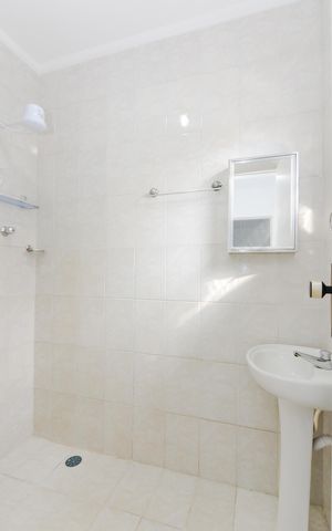 Casa à venda com 135m², 3 quartos e 5 vagasBanheiro Social 2