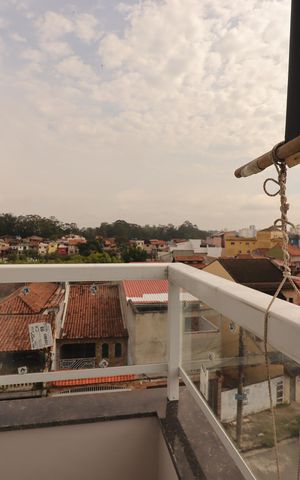 Apartamento à venda com 104m², 2 quartos e 2 vagasSacada do Quarto 2