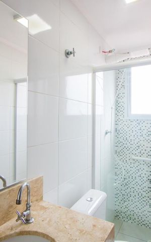 Apartamento à venda com 43m², 2 quartos e 1 vaga Apartamento à venda com 43m², 2 quartos e 1 vagaBanheiro