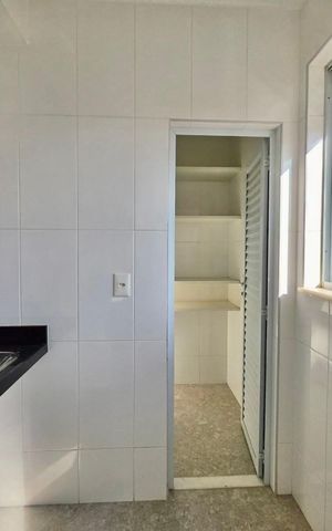 Apartamento à venda com 66m², 2 quartos e 2 vagas Apartamento à venda com 66m², 2 quartos e 2 vagasCozinha e Área de Serviço