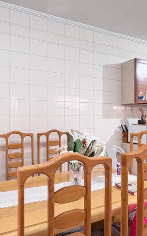 Casa à venda com 131m², 3 quartos e 1 vaga Casa à venda com 131m², 3 quartos e 1 vagaCozinha