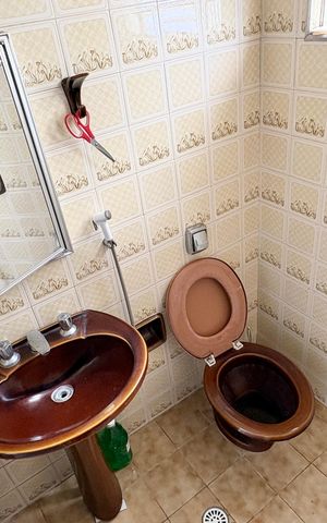 Casa à venda com 131m², 3 quartos e 1 vaga Casa à venda com 131m², 3 quartos e 1 vagaBanheiro da Suíte