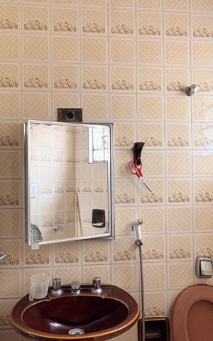 Casa à venda com 131m², 3 quartos e 1 vaga Casa à venda com 131m², 3 quartos e 1 vagaBanheiro da Suíte