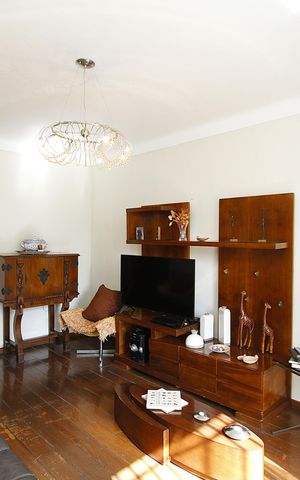 Apartamento à venda com 184m², 4 quartos e 2 vagasSala