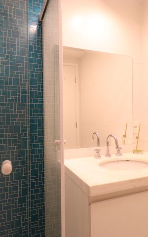 Apartamento para alugar com 79m², 2 quartos e 2 vagasBanheiro Social 
