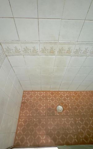 Casa à venda com 148m², 2 quartos e 1 vaga Casa à venda com 148m², 2 quartos e 1 vagaBanheiro 2