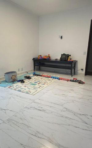 Casa à venda com 296m², 4 quartos e 5 vagas