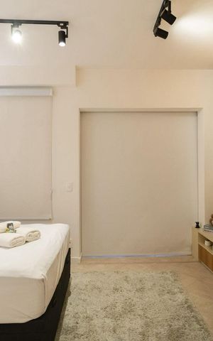 Apartamento à venda com 32m², 1 quarto e sem vaga Apartamento à venda com 32m², 1 quarto e sem vagaSala / Quarto