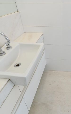 Apartamento para alugar com 174m², 3 quartos e 4 vagas Apartamento para alugar com 174m², 3 quartos e 4 vagasBanheiro Suíte 1