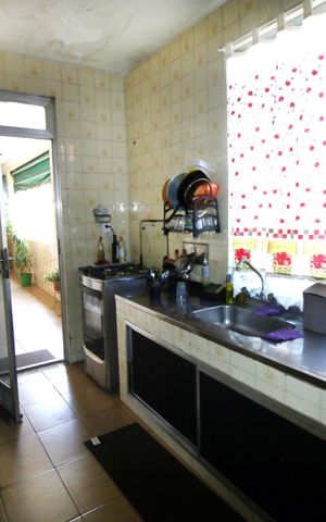 Casa para alugar com 200m², 2 quartos e 1 vagaCozinha