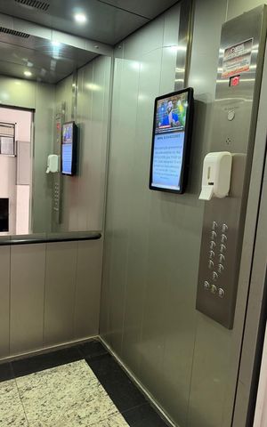 Apartamento à venda com 41m², 1 quarto e sem vaga Apartamento à venda com 41m², 1 quarto e sem vagaÁrea externa