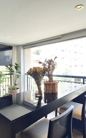 Apartamento para alugar com 120m², 3 quartos e 2 vagas Apartamento para alugar com 120m², 3 quartos e 2 vagasVaranda