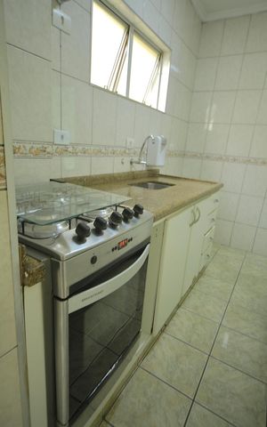 Apartamento para alugar com 68m², 2 quartos e 1 vagaCozinha 