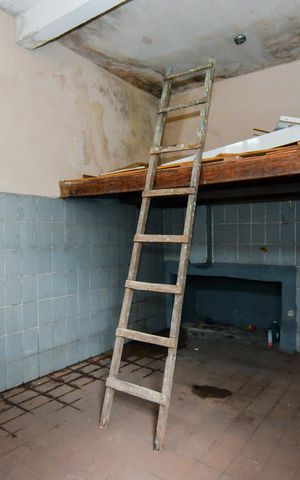 Casa à venda com 75m², 2 quartos e 2 vagasGaragem