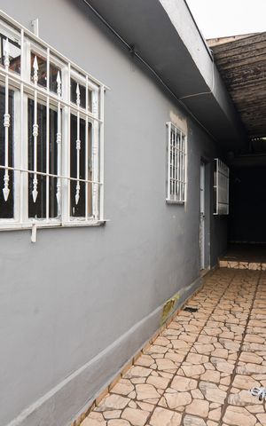 Casa à venda com 75m², 2 quartos e 2 vagasQuintal