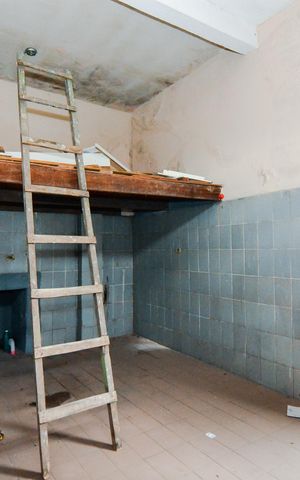 Casa à venda com 75m², 2 quartos e 2 vagasGaragem