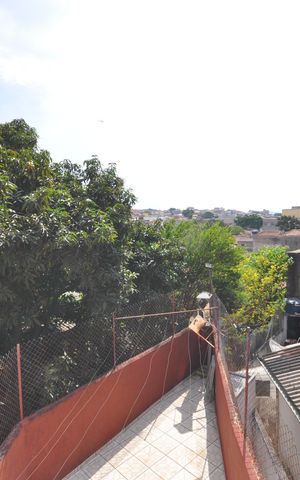 Casa à venda com 600m², 7 quartos e 3 vagasVista do Quarto 3