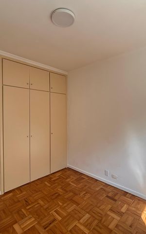 Apartamento para alugar com 127m², 3 quartos e 1 vaga Apartamento para alugar com 127m², 3 quartos e 1 vagaQuarto 1