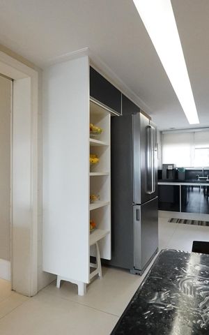 Apartamento para alugar com 237m², 3 quartos e 4 vagasCozinha