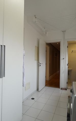 Apartamento para alugar com 237m², 3 quartos e 4 vagasÁrea de Serviço