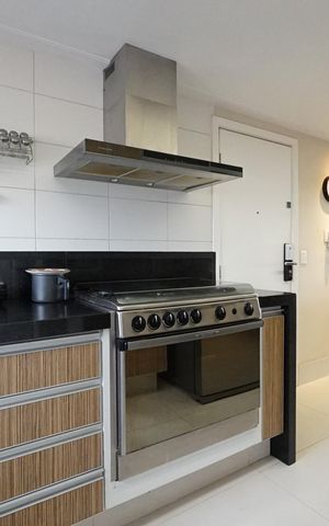 Apartamento para alugar com 237m², 3 quartos e 4 vagasCozinha